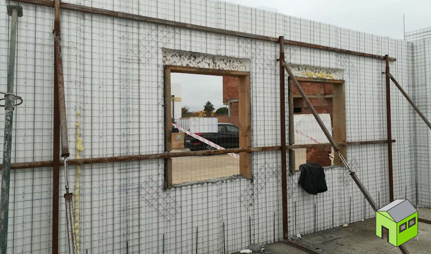 Construcción de casas prefabricadas con hormigón proyectado sobre paneles  EPS – Reformas Las Palmas